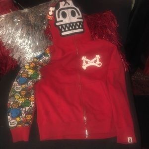 Used Bathing Ape Zipper hoodie size Large last picture shows a small rip